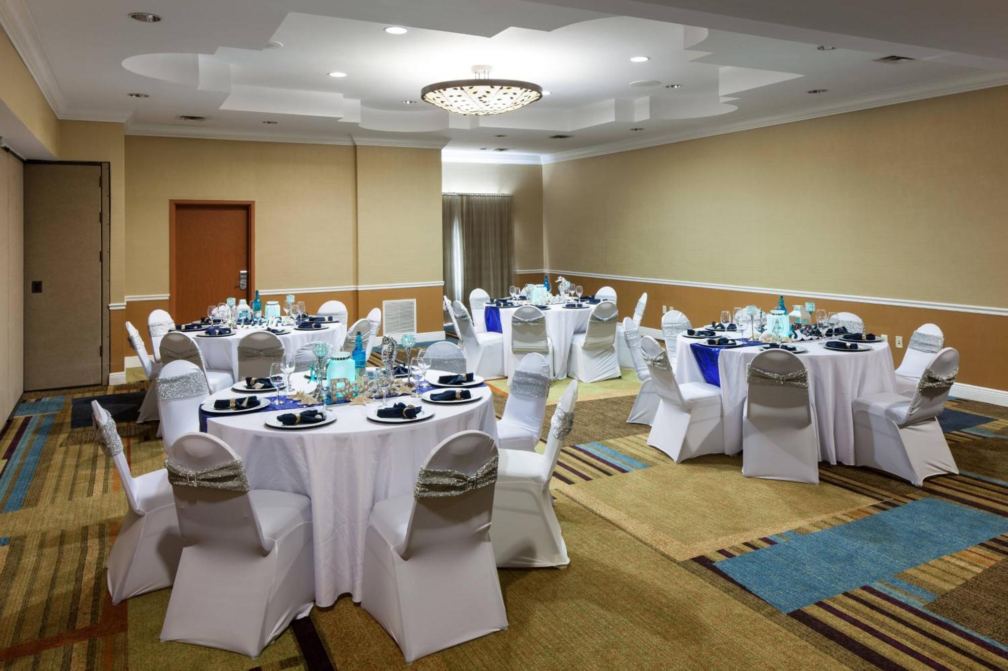 Fairfield Inn & Suites Jacksonville Butler Boulevard Екстер'єр фото