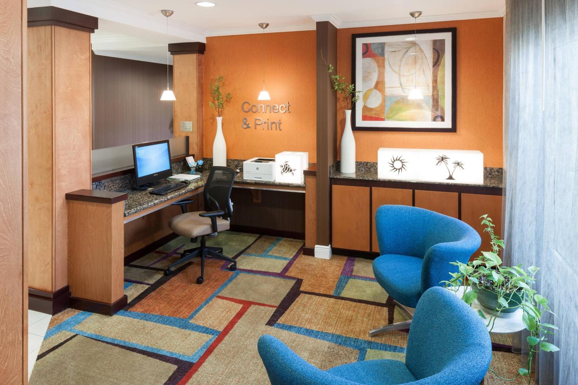 Fairfield Inn & Suites Jacksonville Butler Boulevard Екстер'єр фото