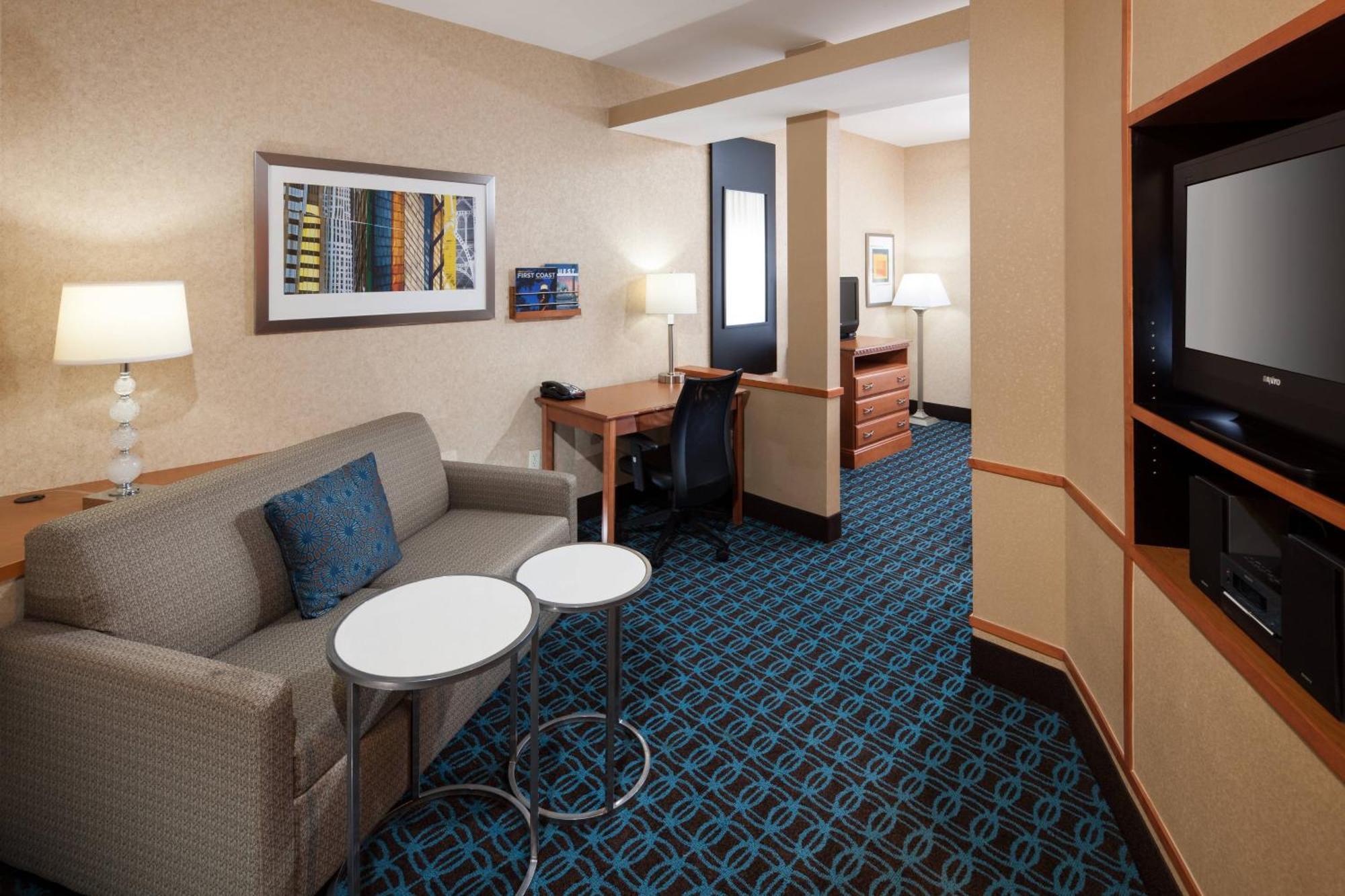 Fairfield Inn & Suites Jacksonville Butler Boulevard Екстер'єр фото