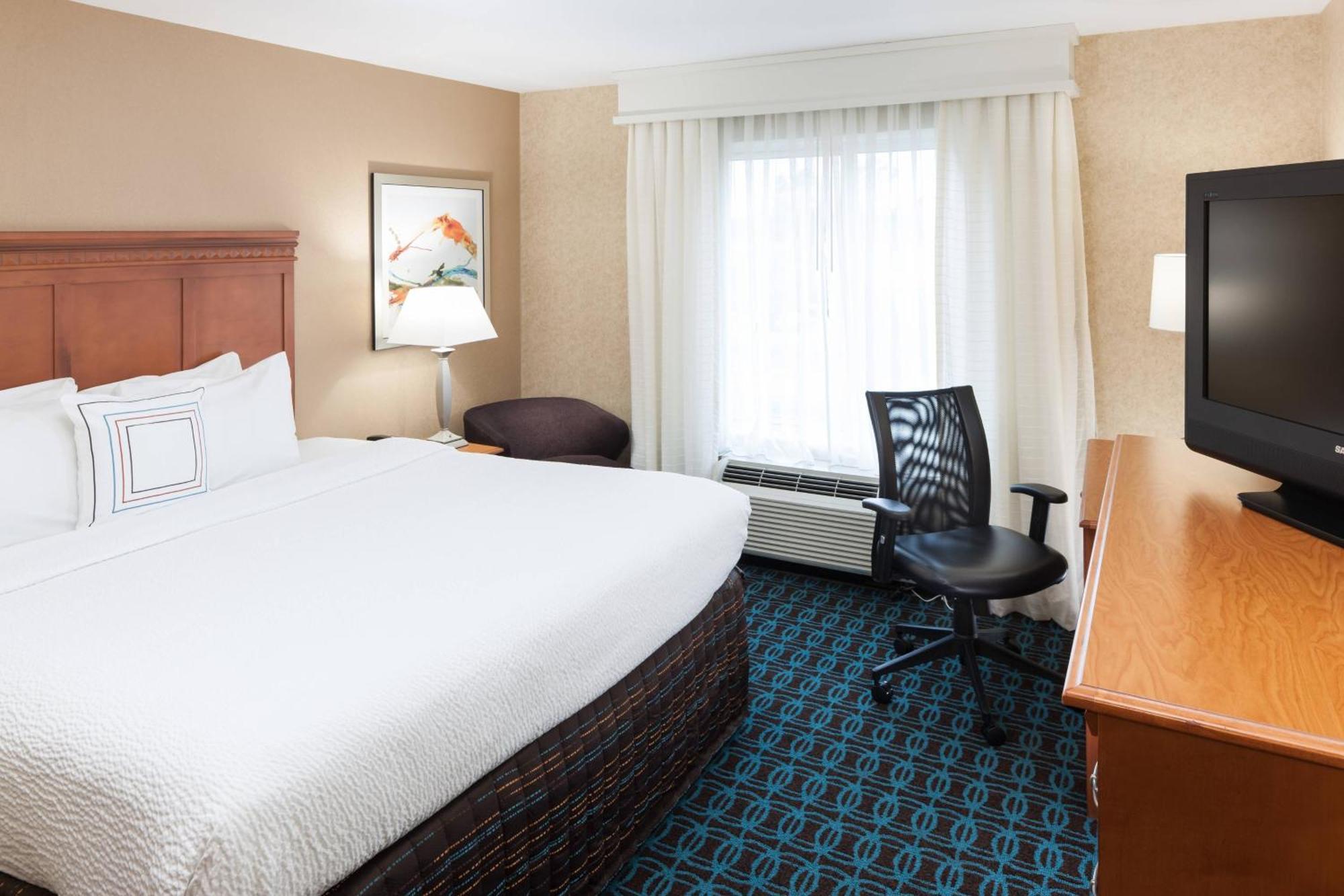 Fairfield Inn & Suites Jacksonville Butler Boulevard Екстер'єр фото