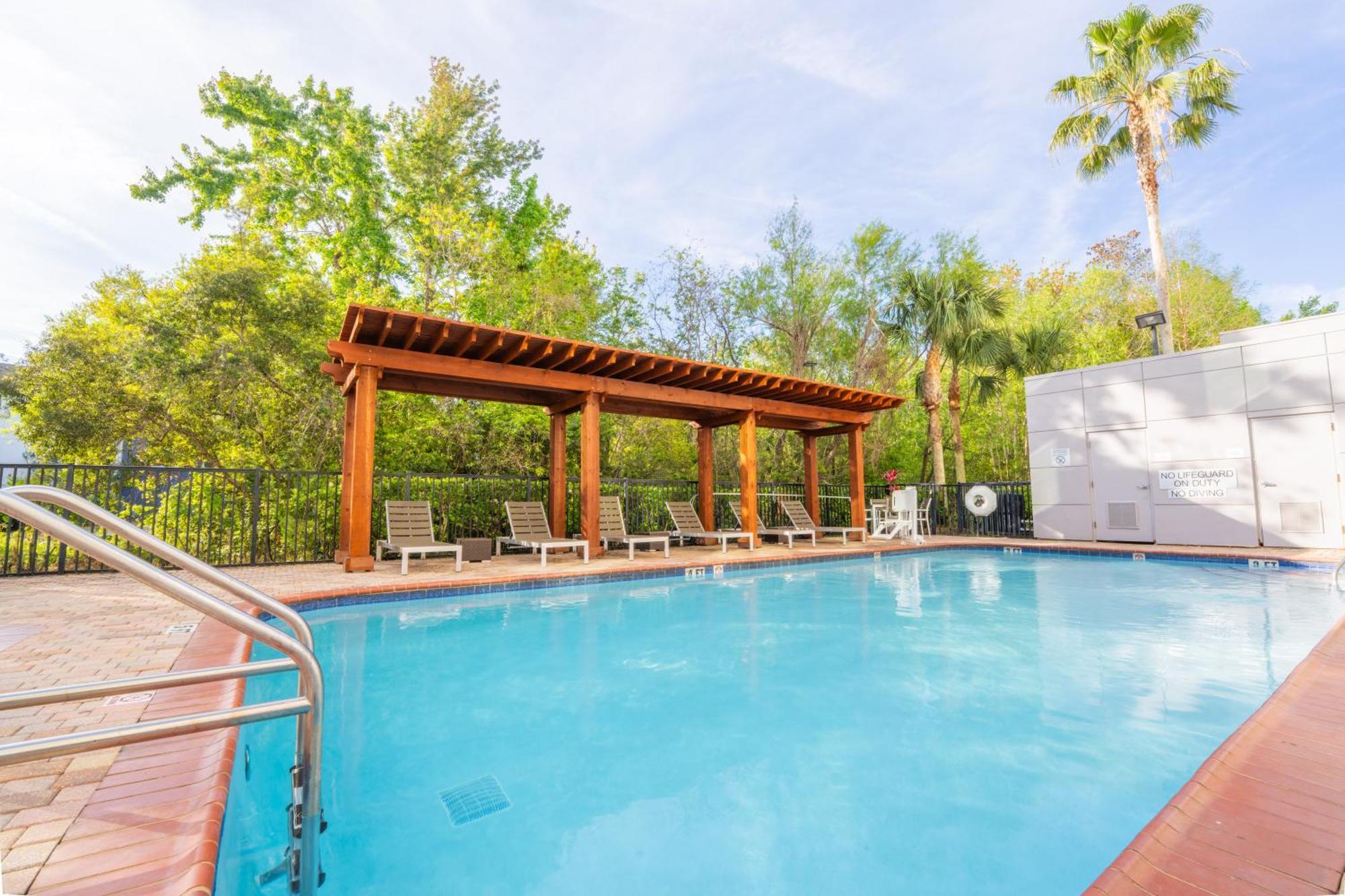 Fairfield Inn & Suites Jacksonville Butler Boulevard Екстер'єр фото
