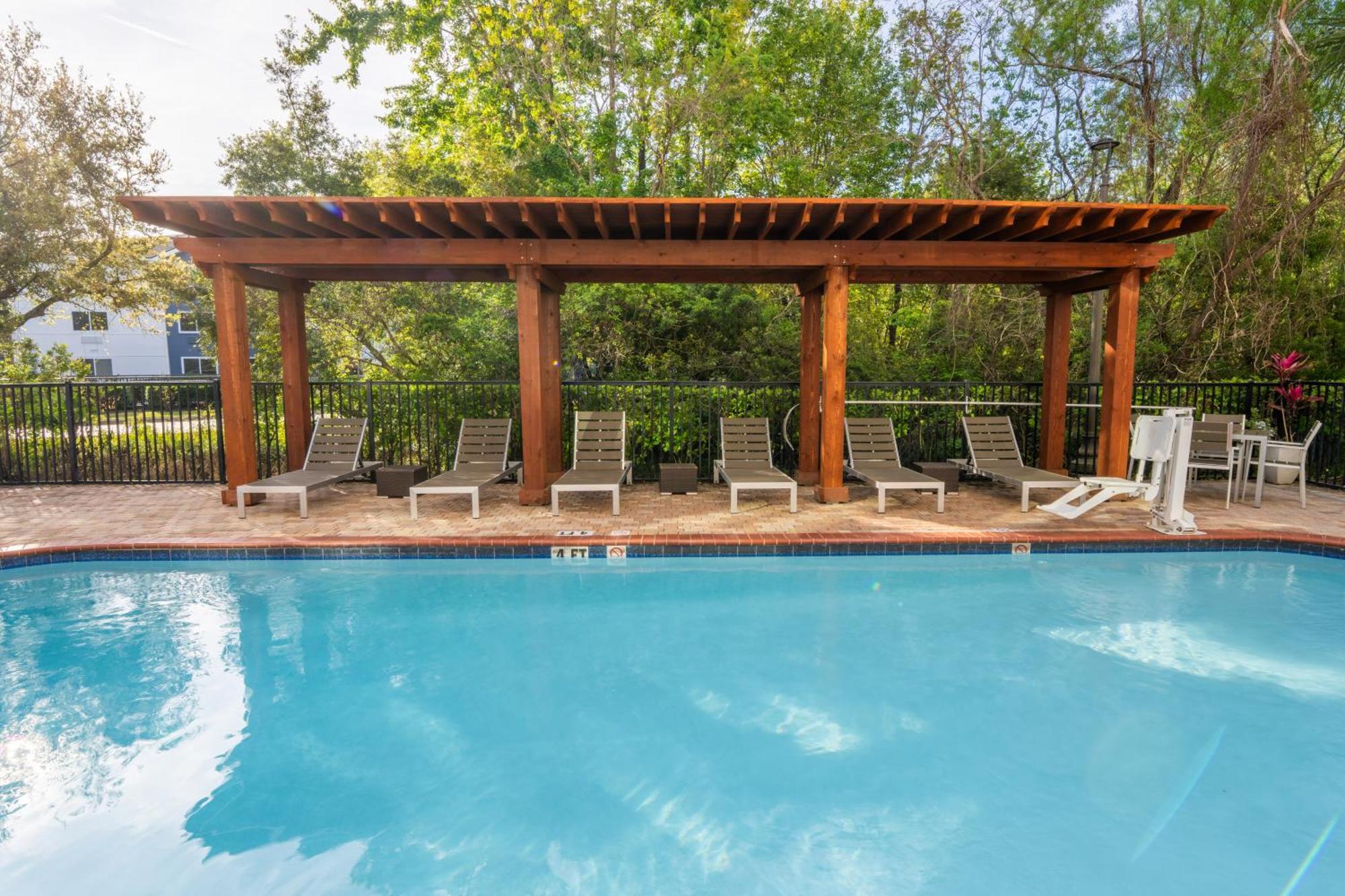 Fairfield Inn & Suites Jacksonville Butler Boulevard Екстер'єр фото