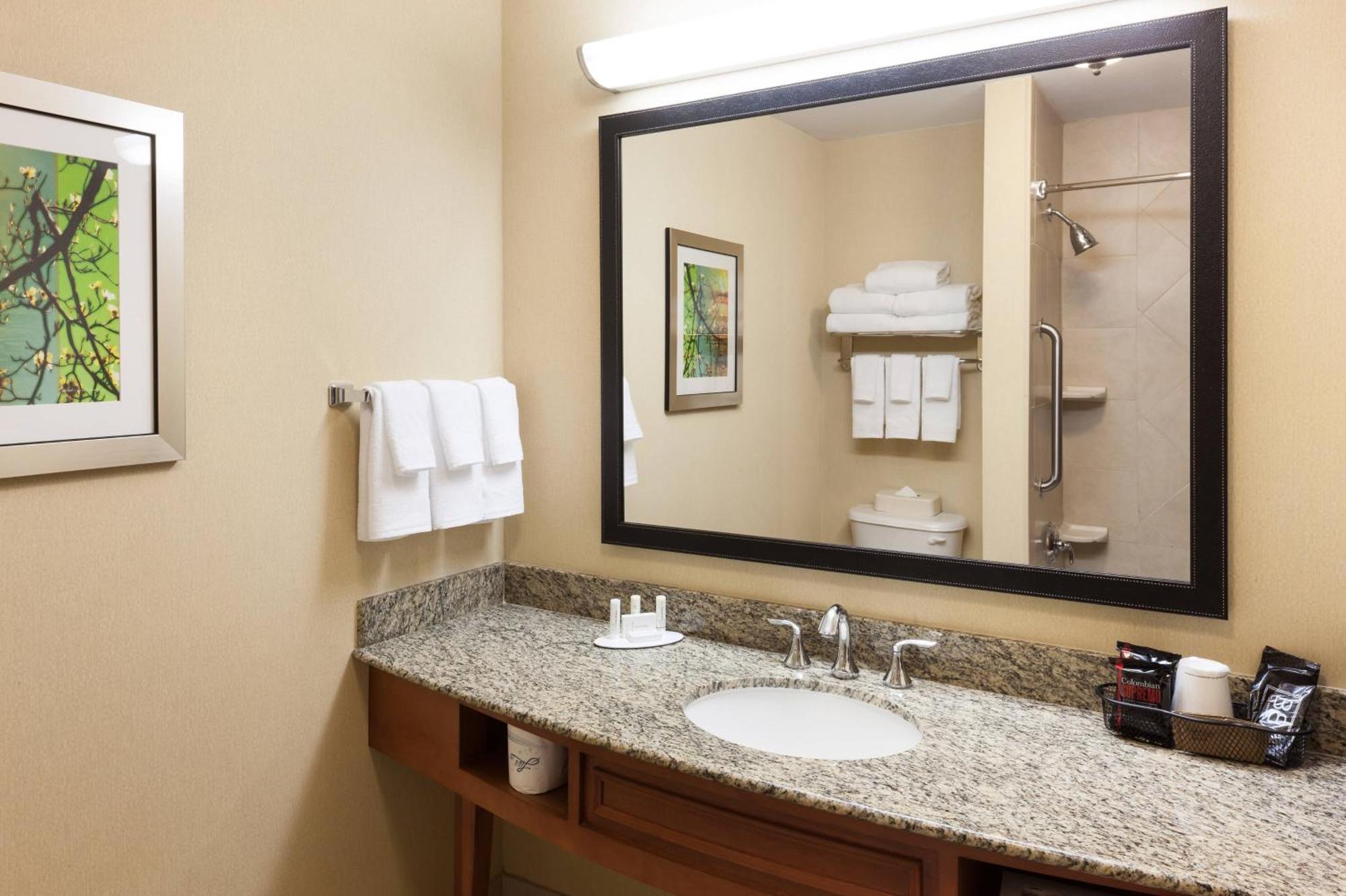 Fairfield Inn & Suites Jacksonville Butler Boulevard Екстер'єр фото