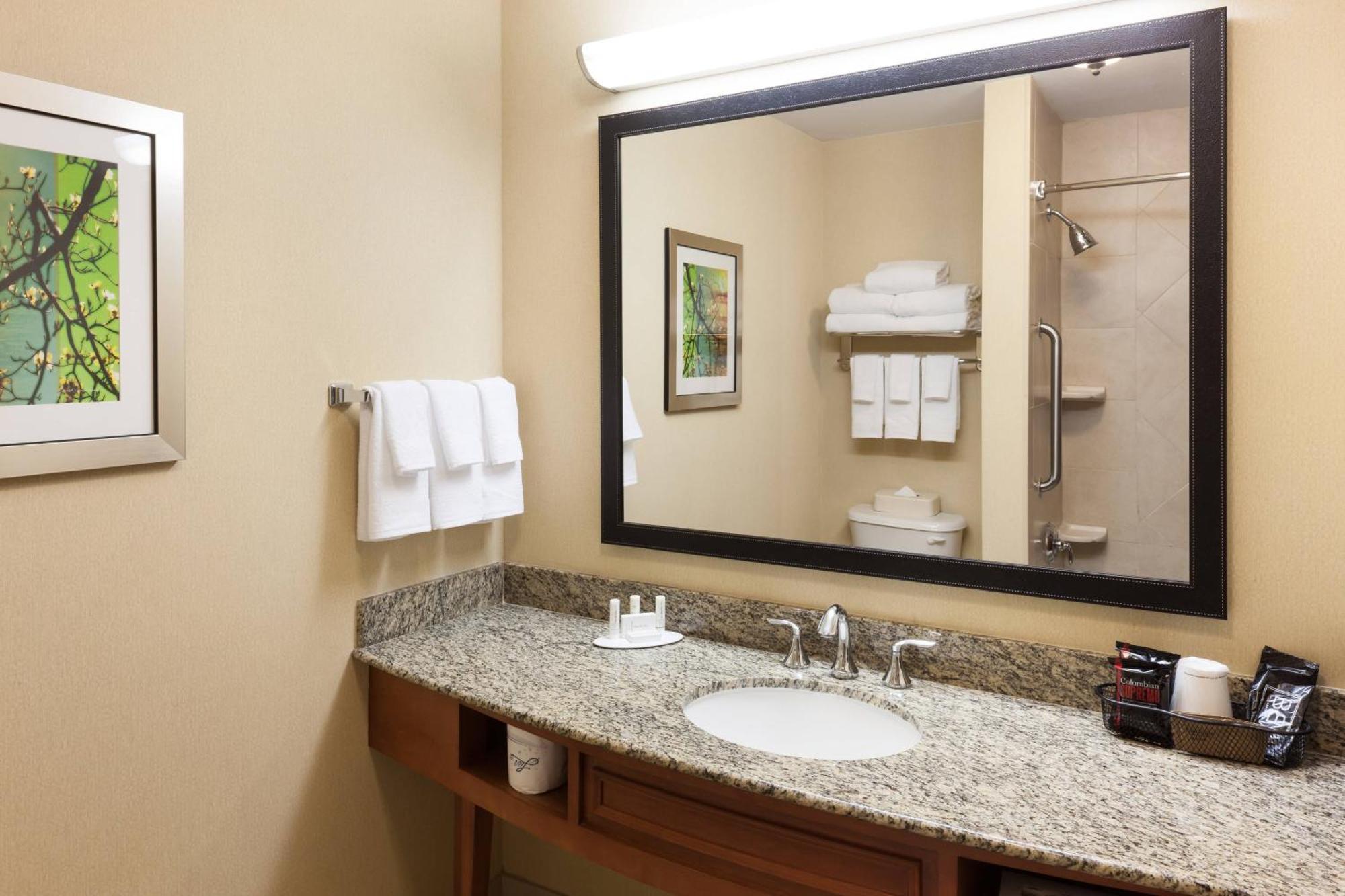 Fairfield Inn & Suites Jacksonville Butler Boulevard Екстер'єр фото